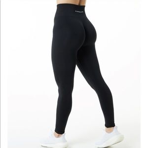 Alphalete Amplify Legging
